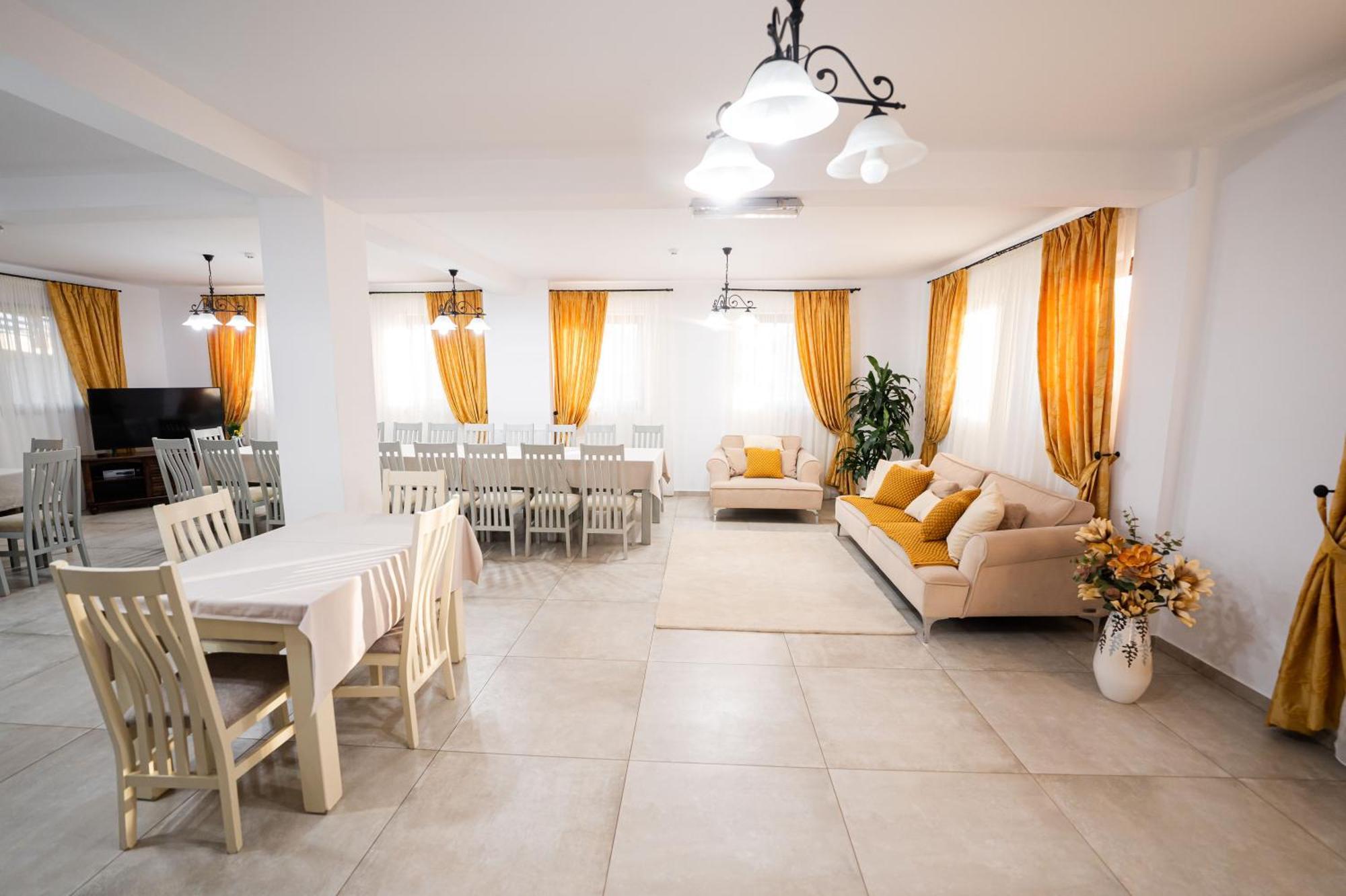 Casa Andra Hotel Siret Eksteriør billede